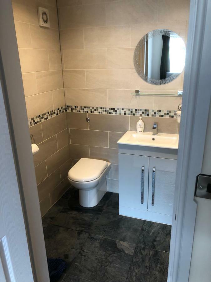 Private En-Suite Guestroom Ruthin Exterior photo